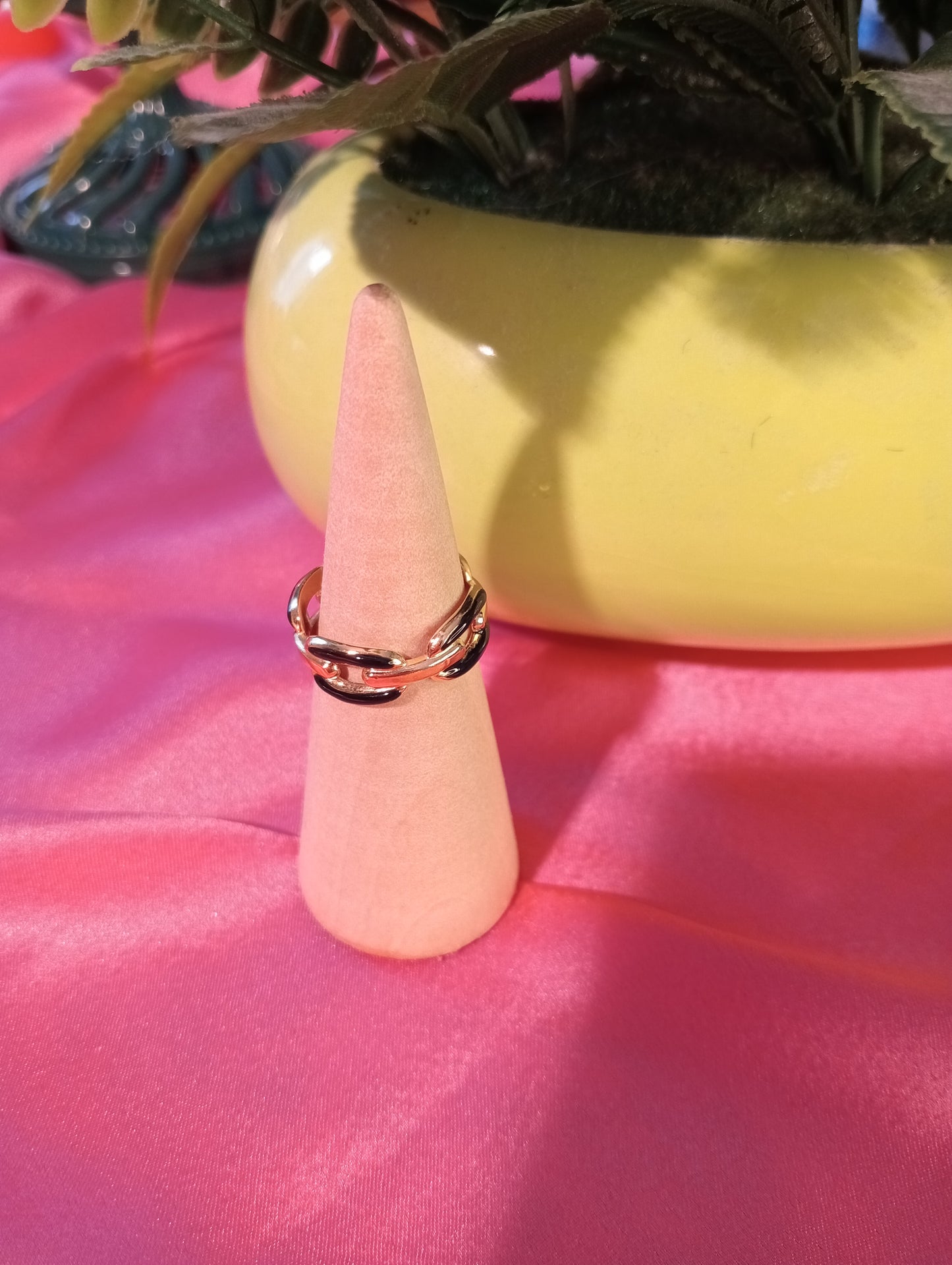 La Bague Noir