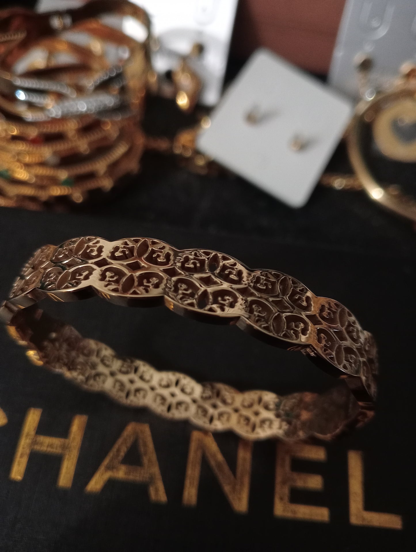 Bracelet New