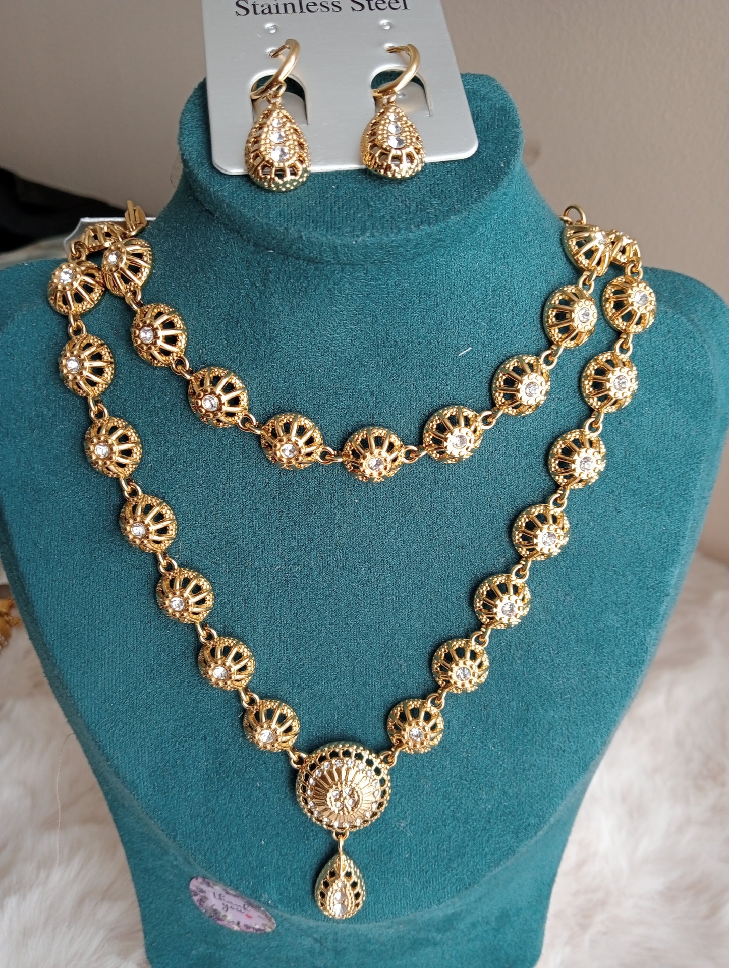 Parure زروف